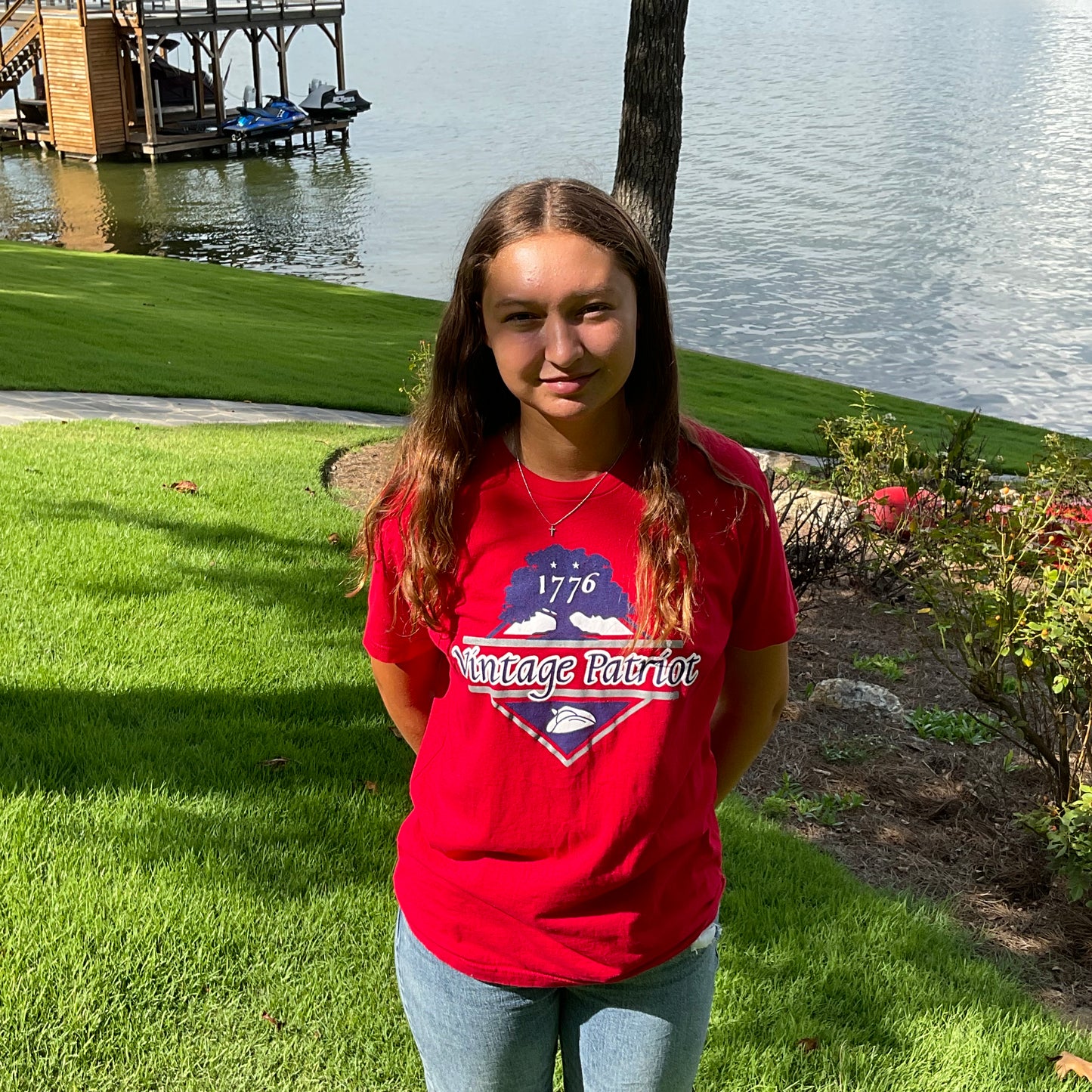 Red Vintage Patriot Diamond Logo Short Sleeve T-shirt