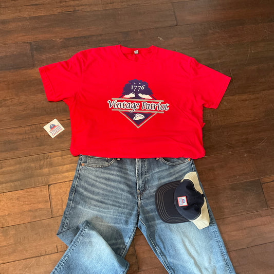 Red Vintage Patriot Diamond Logo Short Sleeve T-shirt